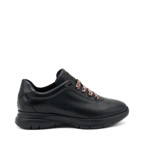 Frau Sneaker Vitello Nappato 43N3 Nappa Nero